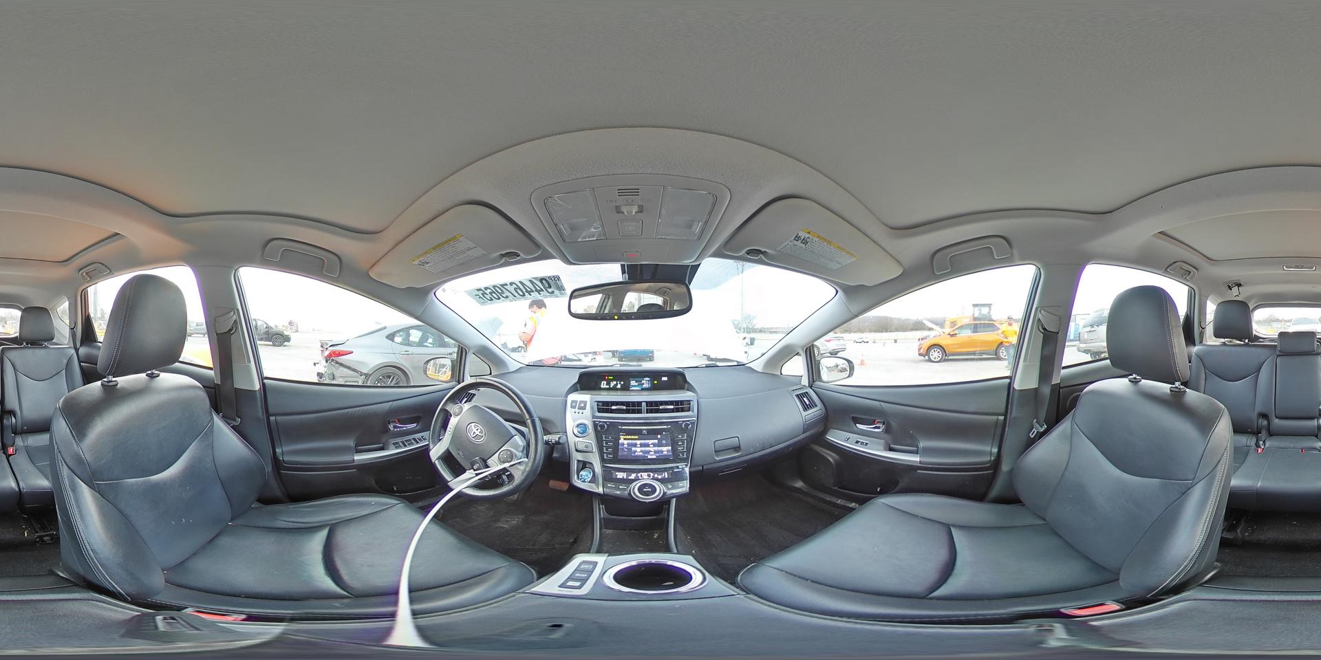 2015 TOYOTA PRIUS V