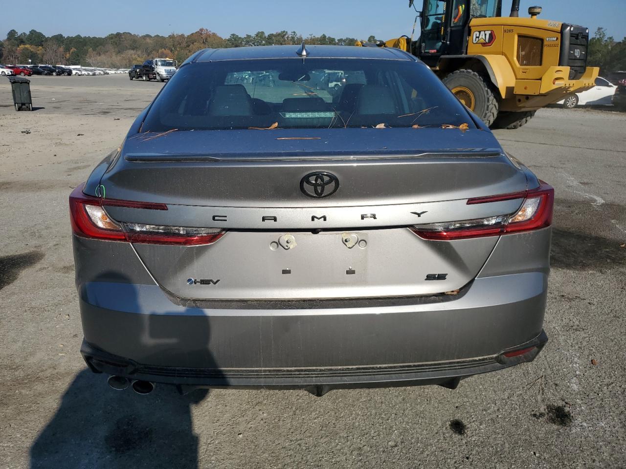 2025 TOYOTA CAMRY