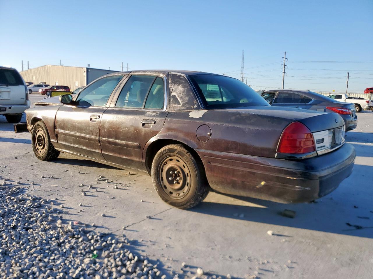 2004 FORD Crown Victoria