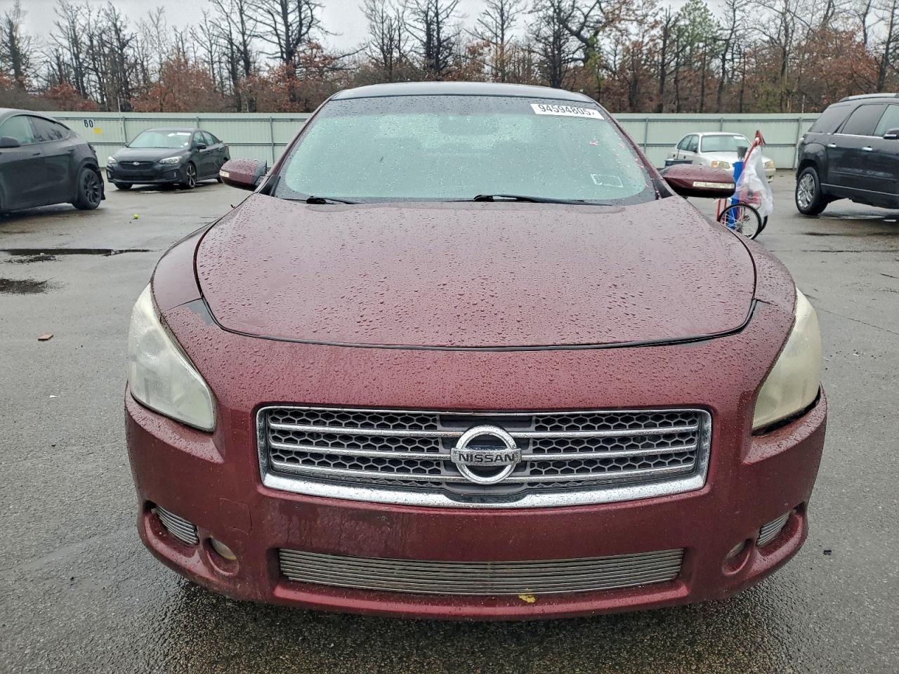 2010 NISSAN Maxima