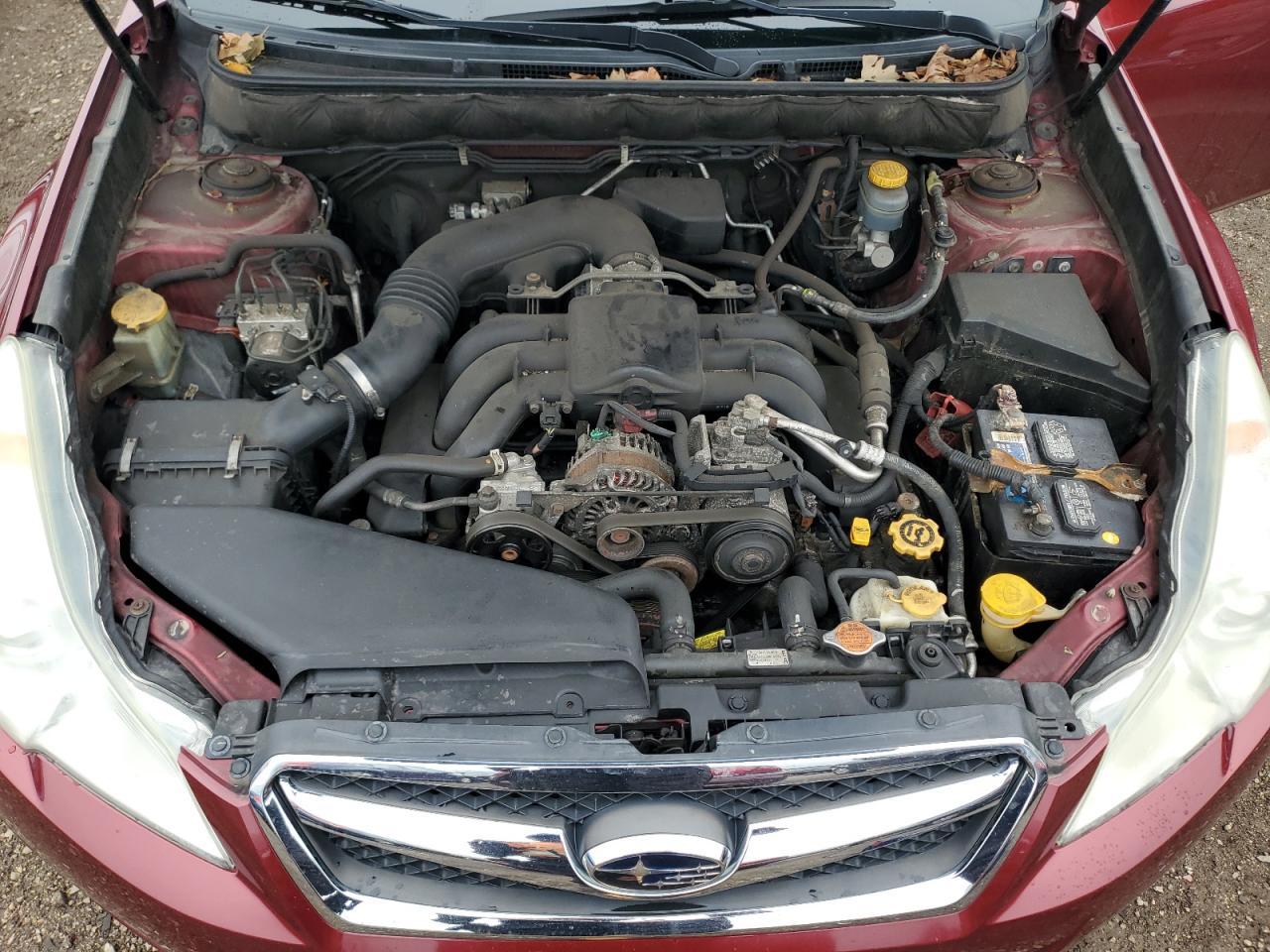 2010 SUBARU Legacy