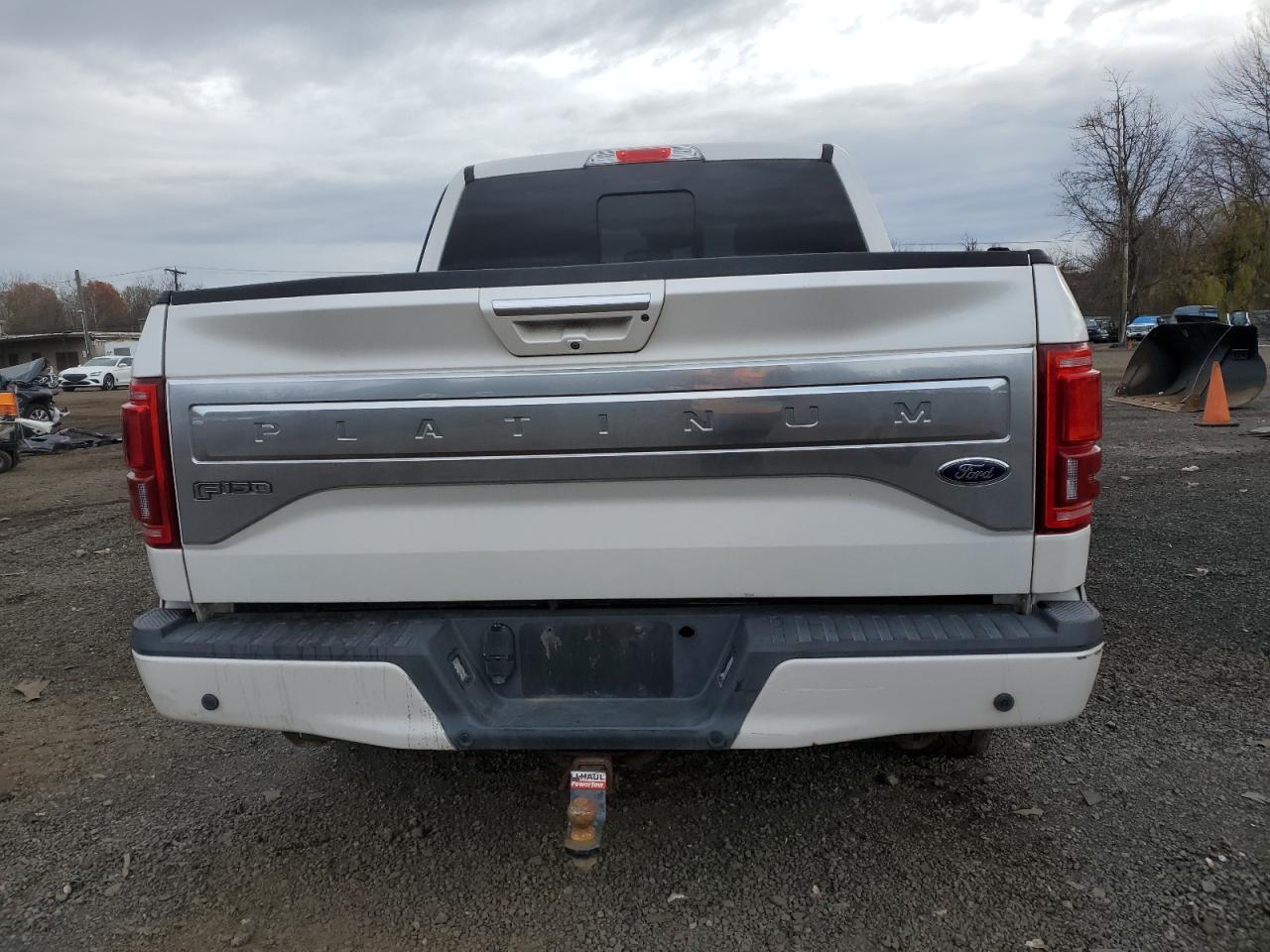 2015 FORD F-150