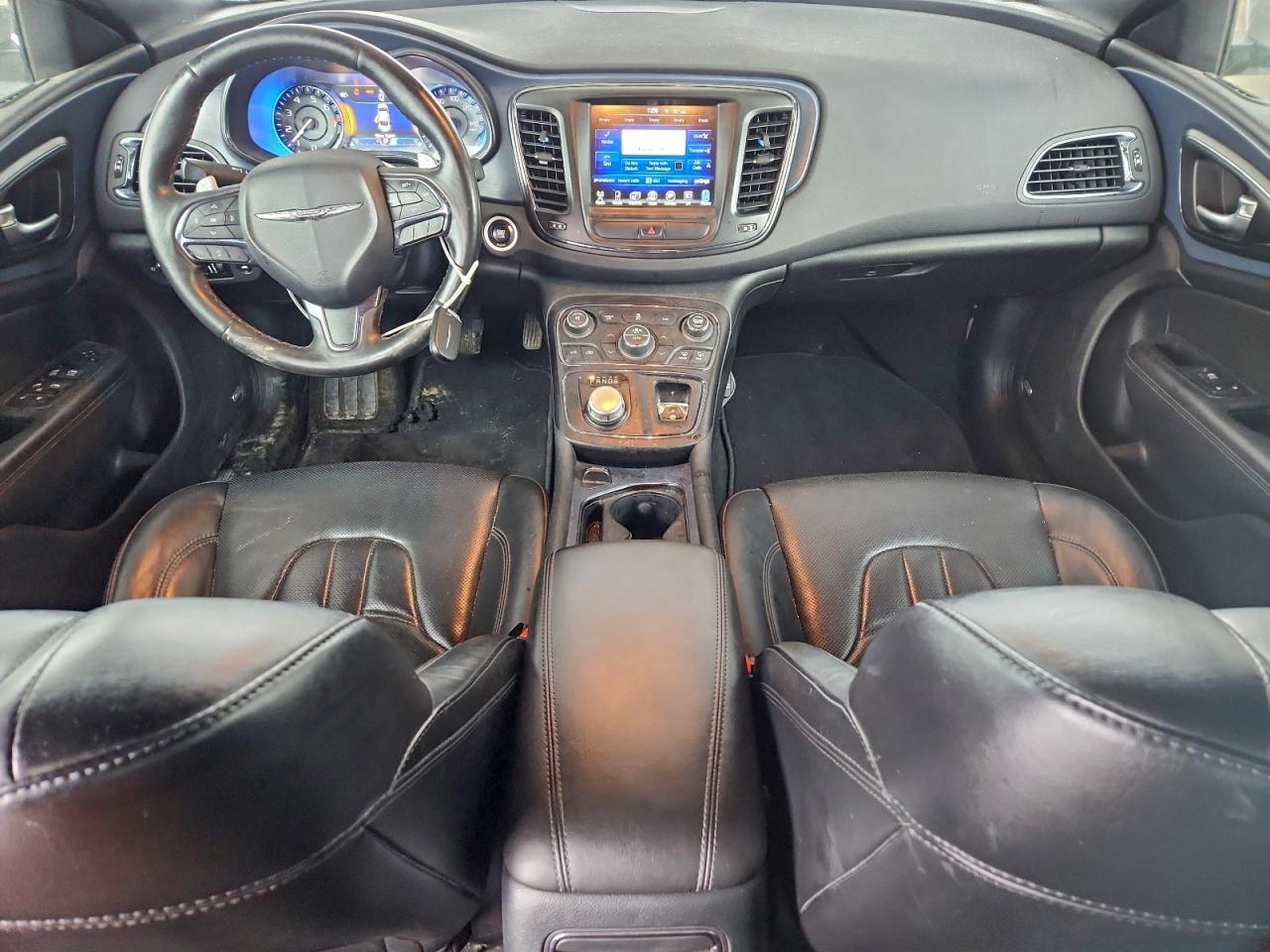 2015 CHRYSLER 200