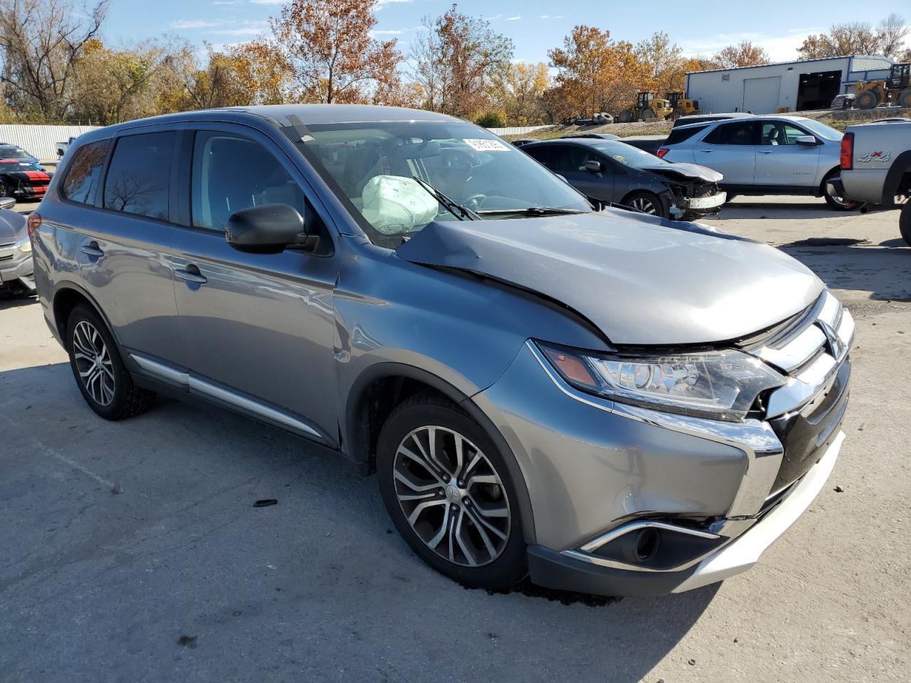 2018 MITSUBISHI outlander