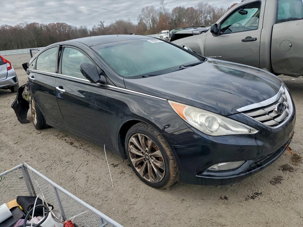 2011 HYUNDAI SONATA