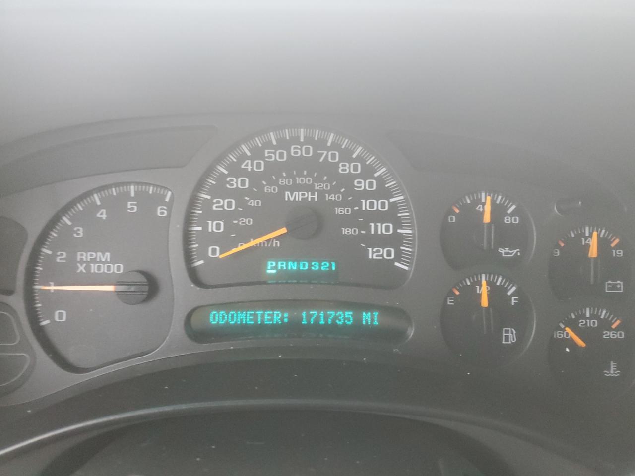 2003 CHEVROLET Tahoe