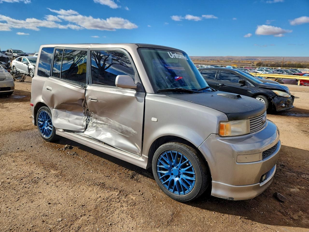2004 TOYOTA SCION