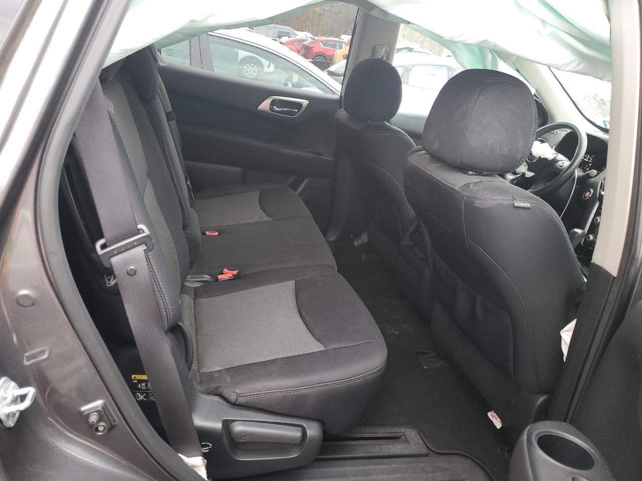 2017 NISSAN PATHFINDER