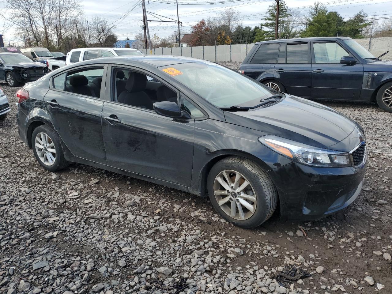 2017 KIA FORTE