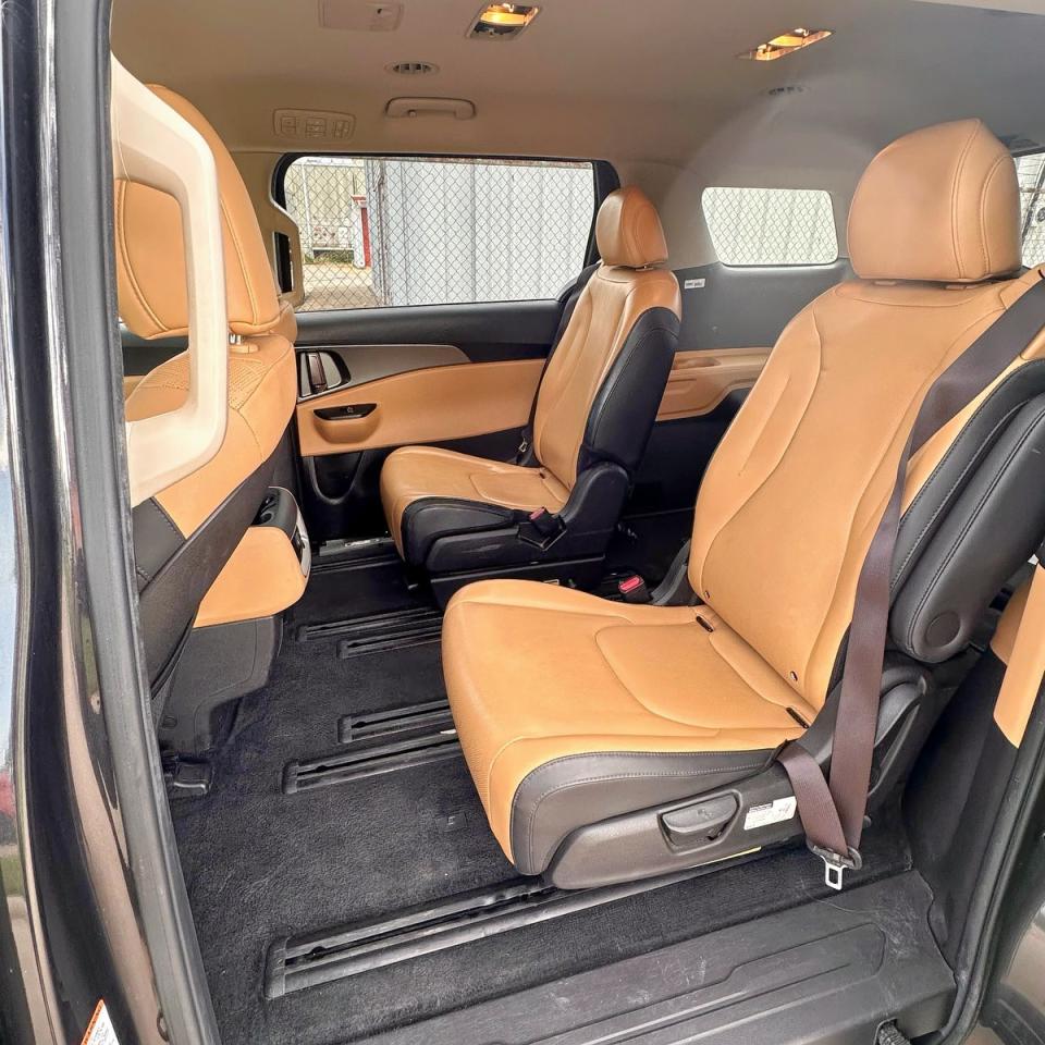 2022 KIA Carnival