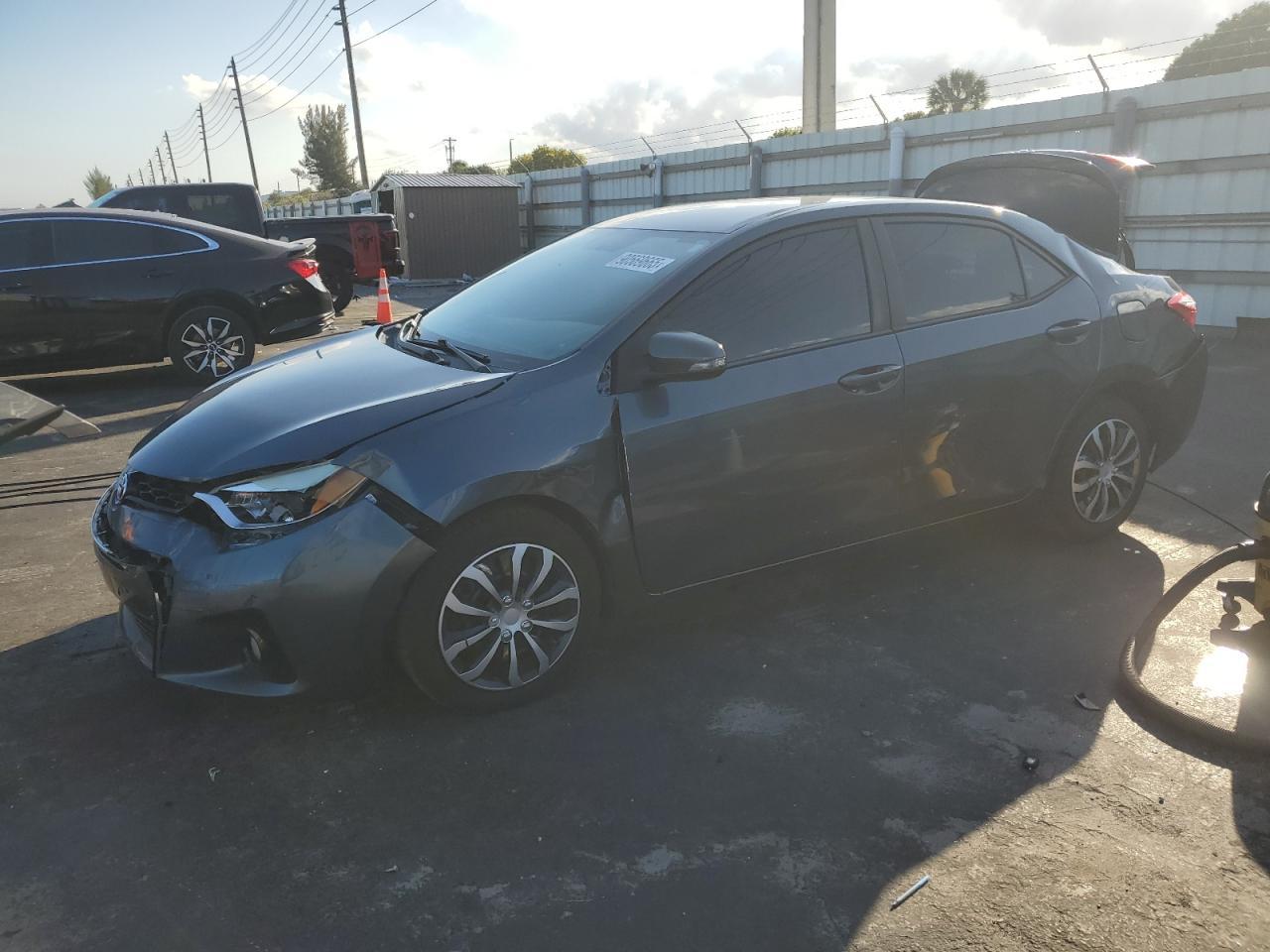 2014 TOYOTA COROLLA