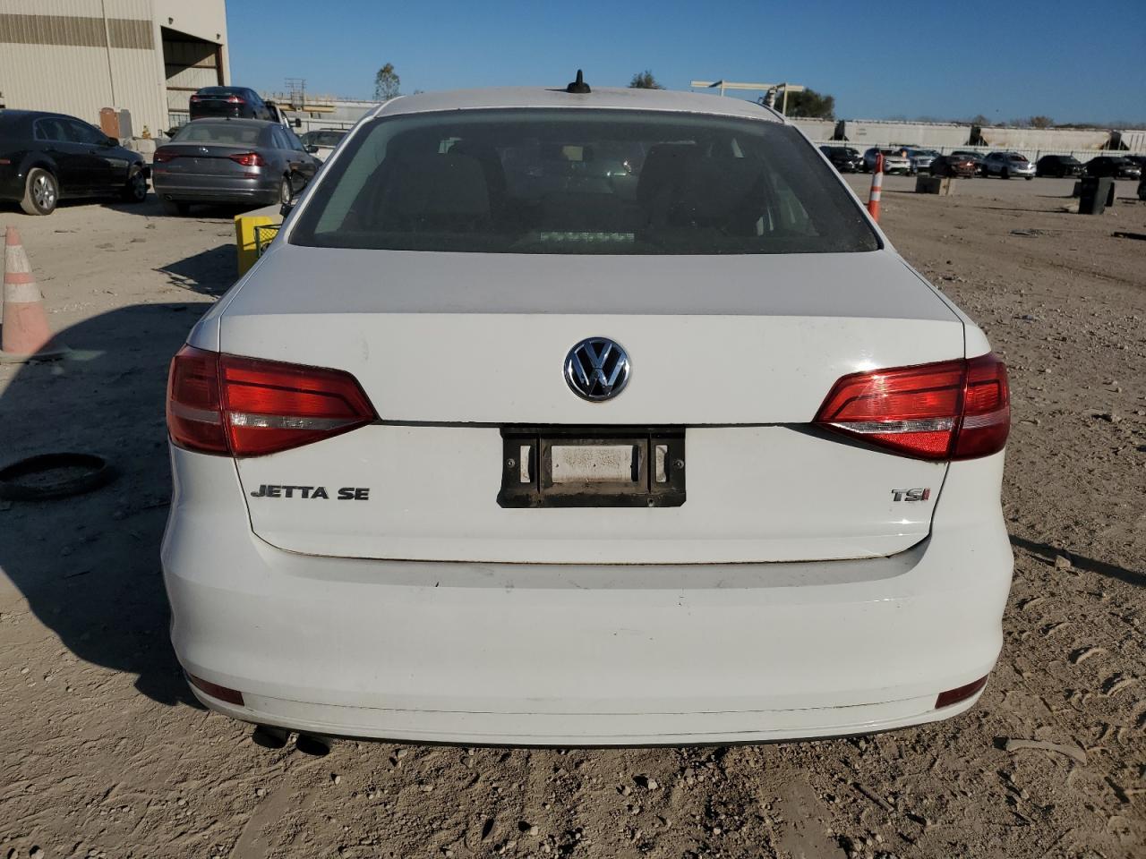 2015 VOLKSWAGEN JETTA