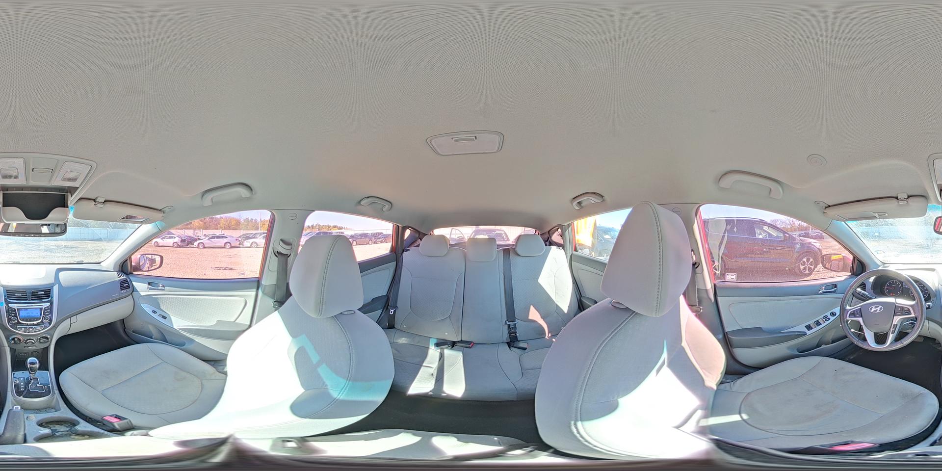 2012 HYUNDAI ACCENT