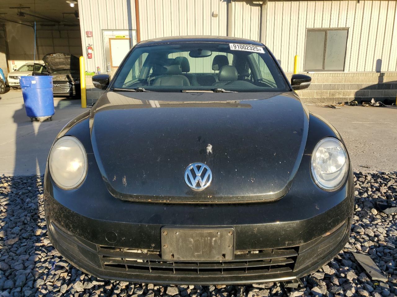 2015 VOLKSWAGEN Beetle