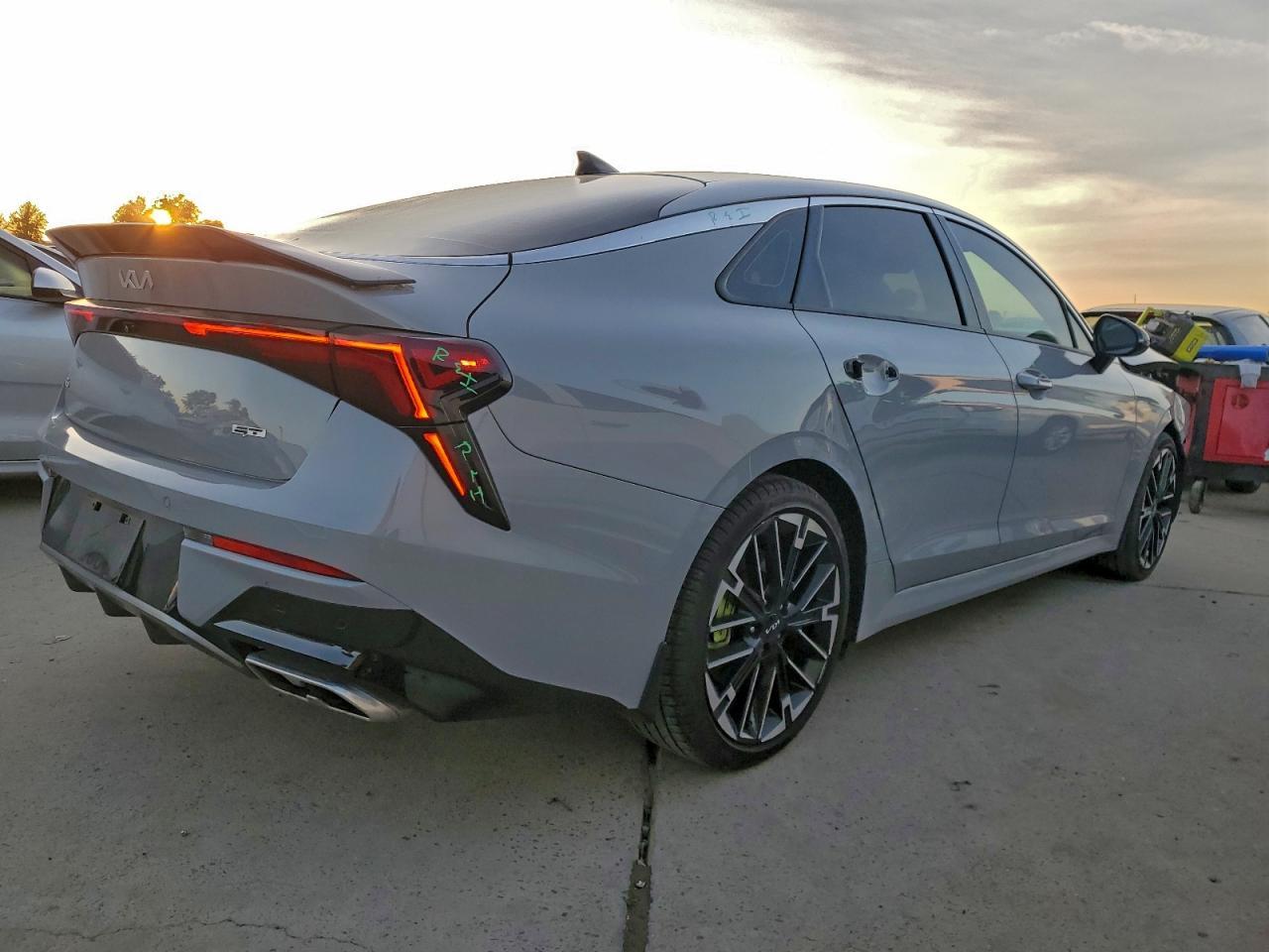 2025 KIA K5