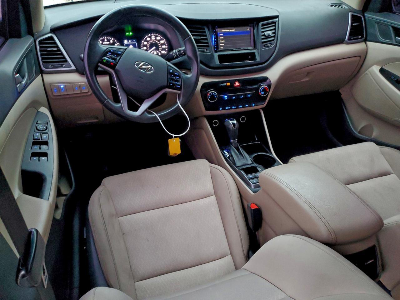 2017 HYUNDAI TUCSON