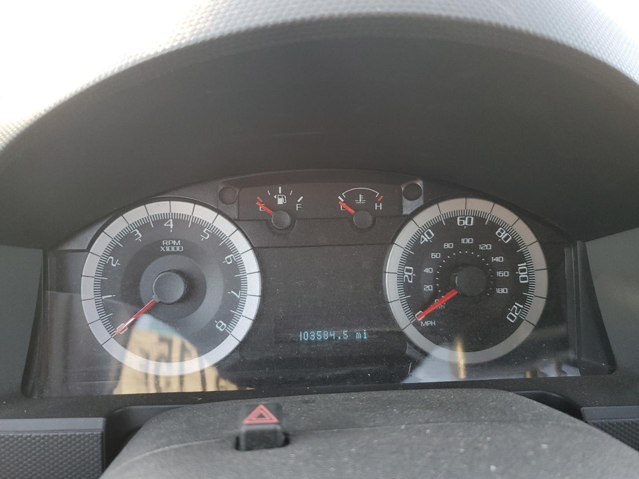 2009 FORD ESCAPE