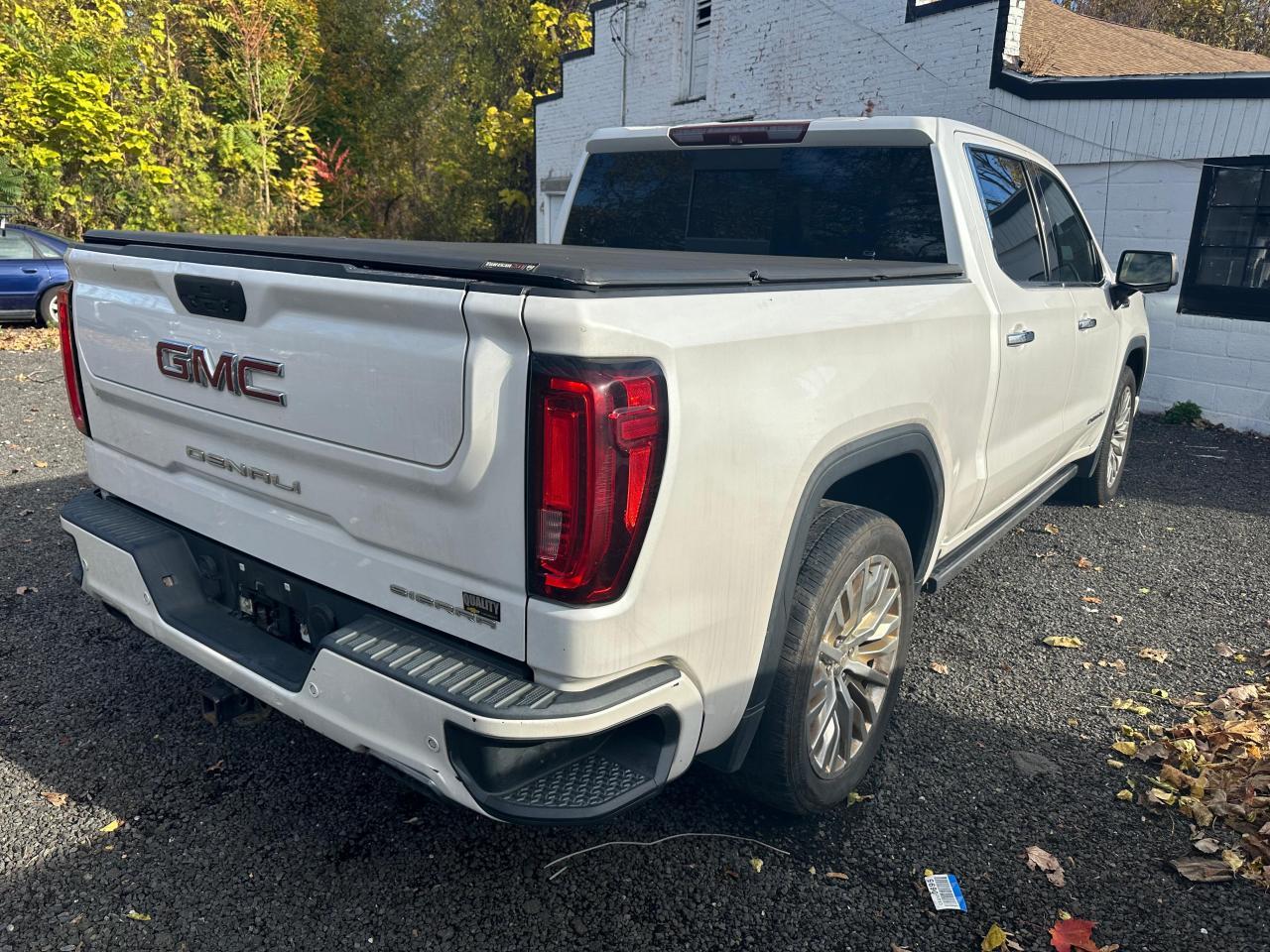 2019 GMC Sierra