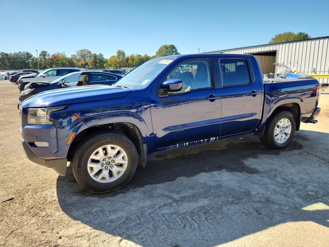 2023 NISSAN Frontier