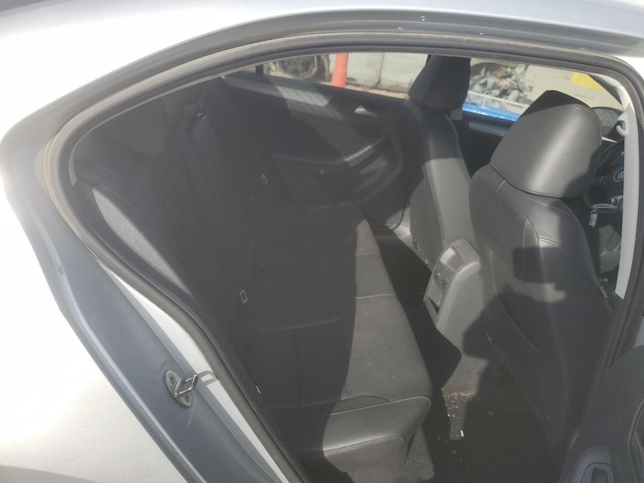 2013 VOLKSWAGEN JETTA