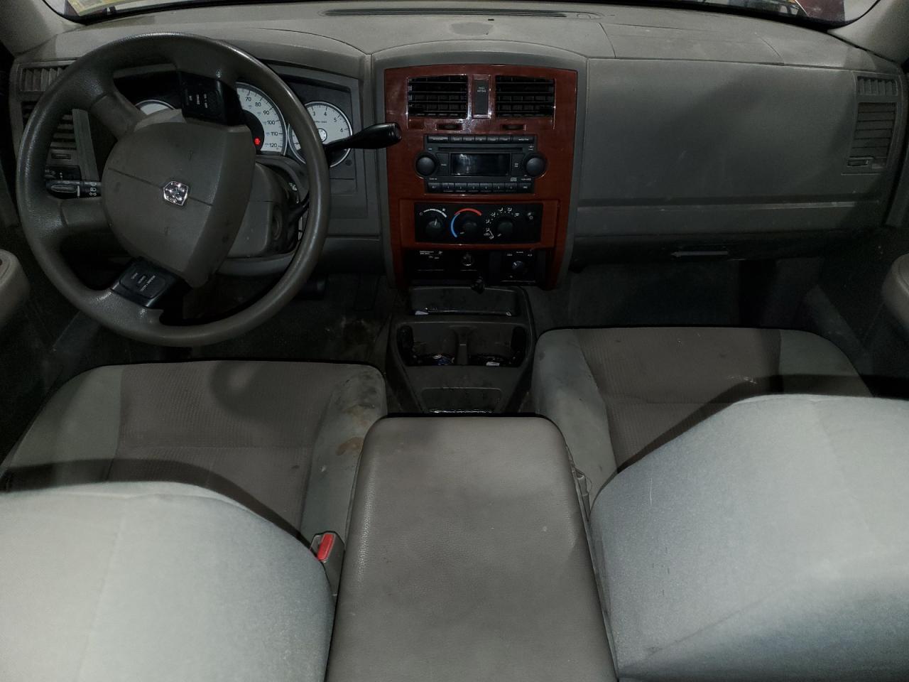 2005 DODGE Dakota