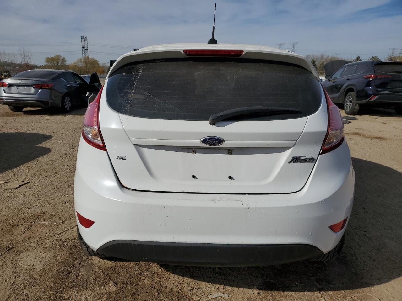 2015 FORD Fiesta