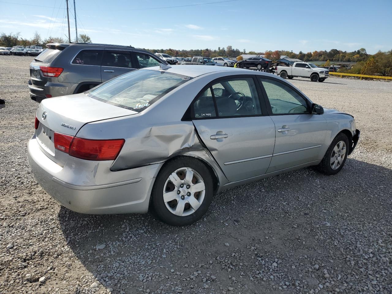 2010 HYUNDAI SONATA