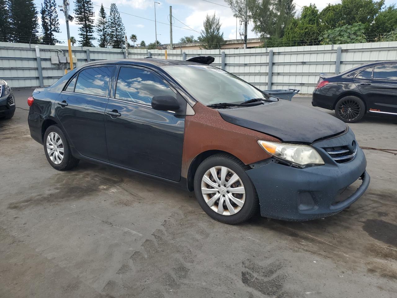 2013 TOYOTA COROLLA