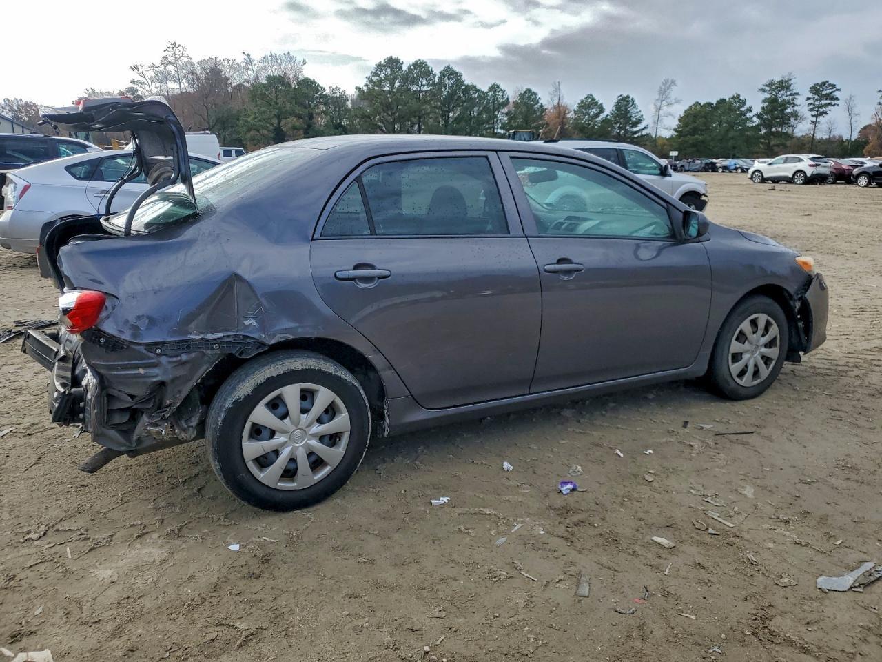2013 TOYOTA COROLLA