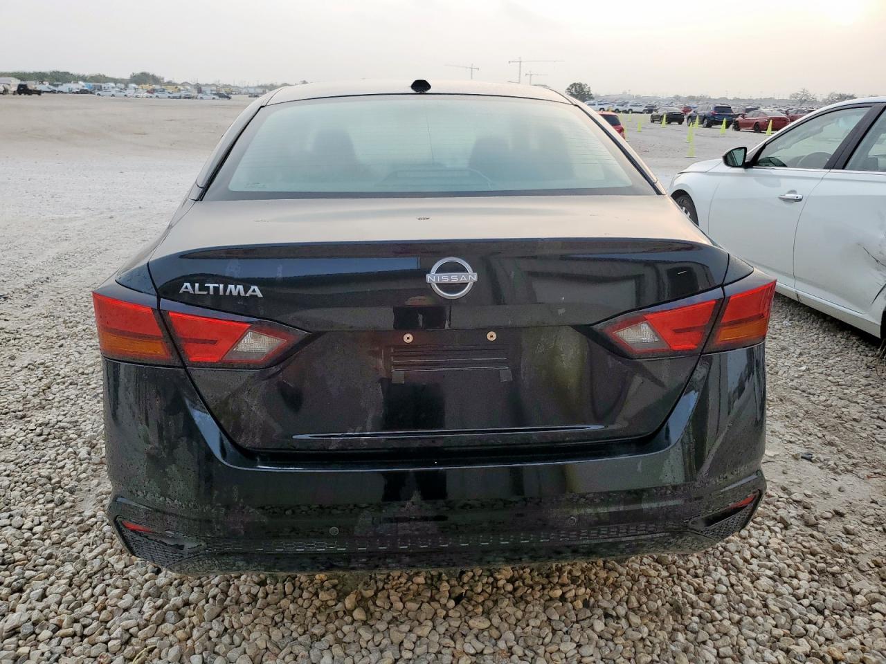 2025 NISSAN ALTIMA