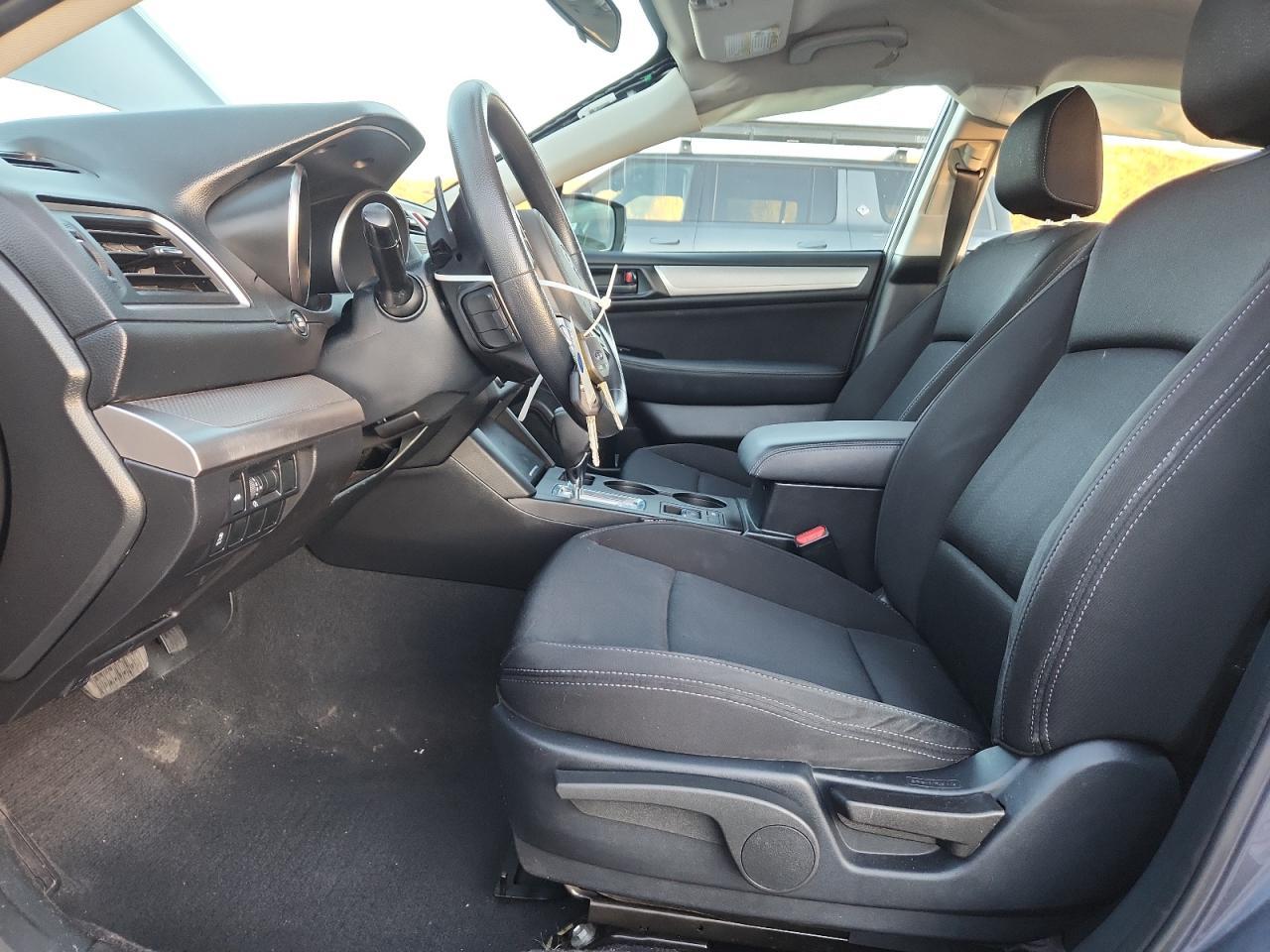 2015 SUBARU Legacy