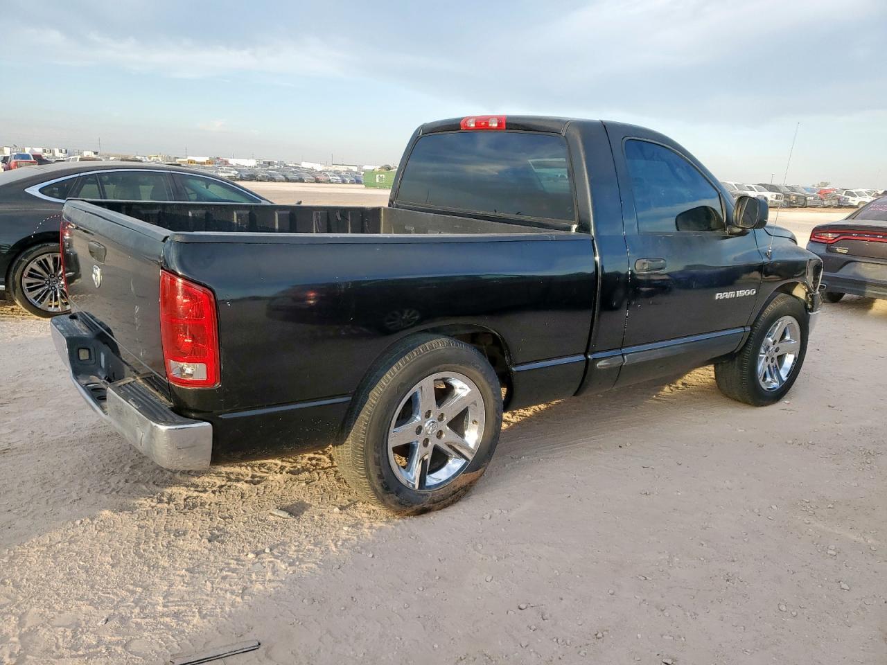 2005 DODGE RAM 1500