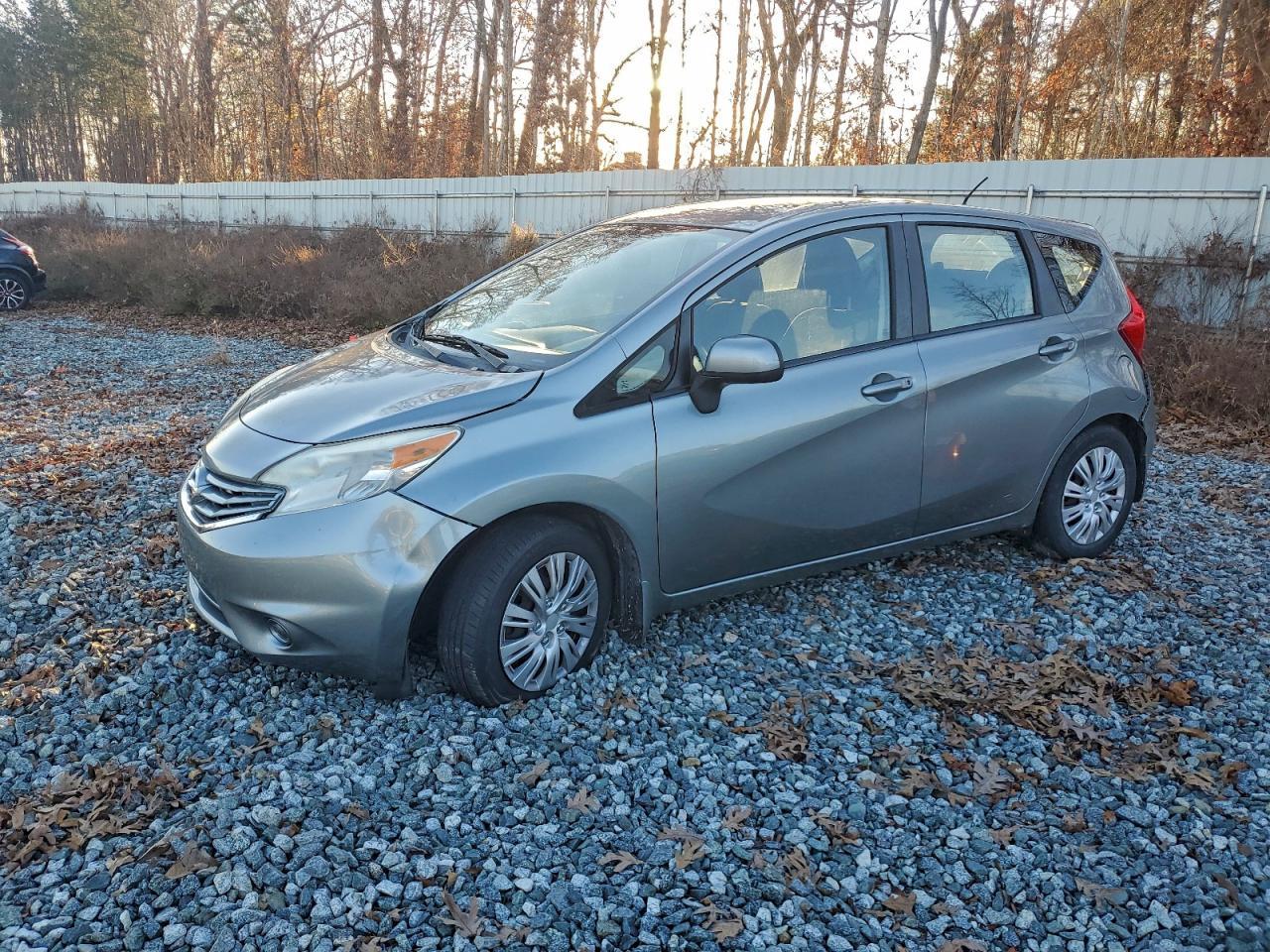 2014 NISSAN Versa Note