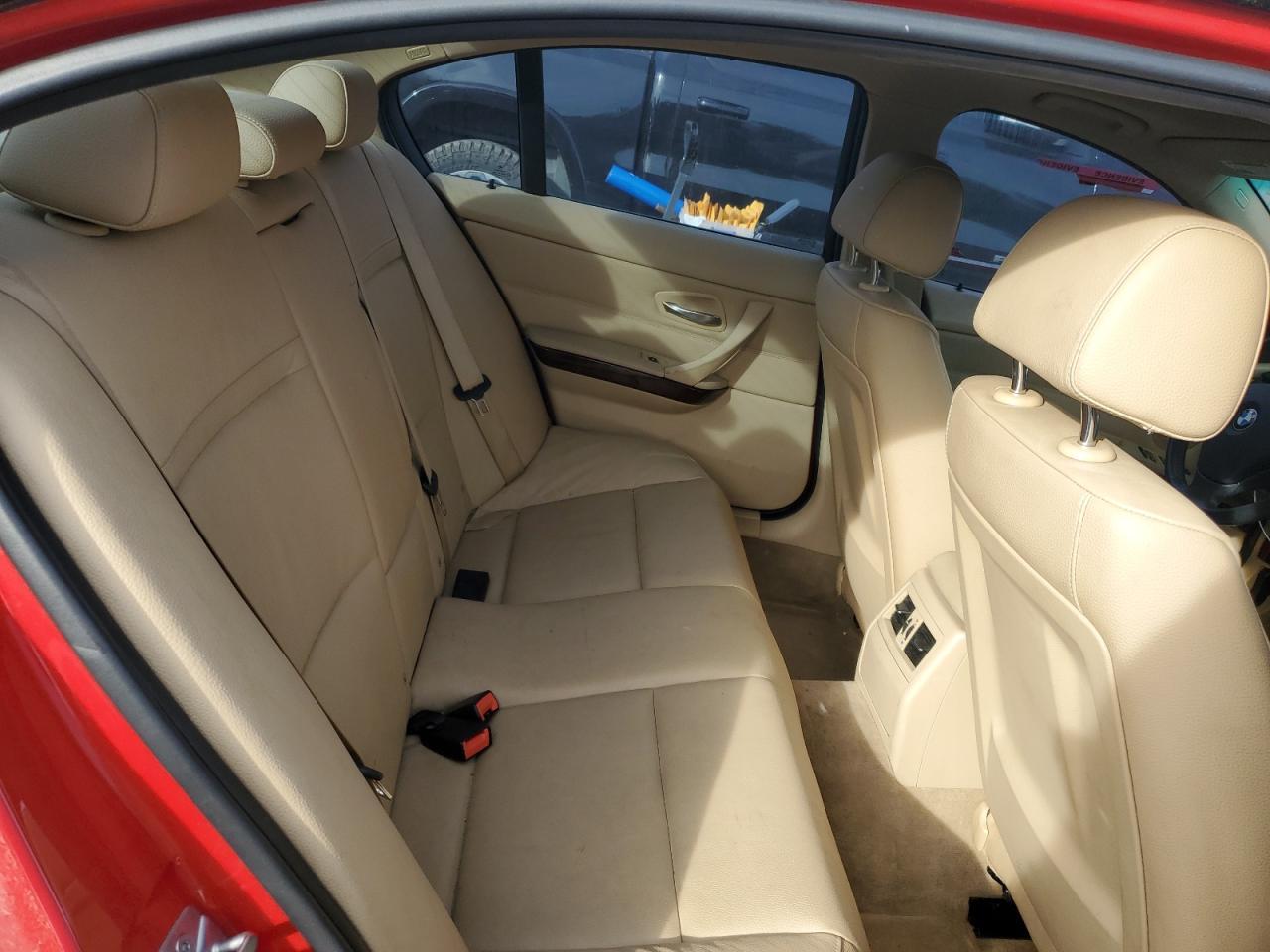 2011 BMW 3 SERIES