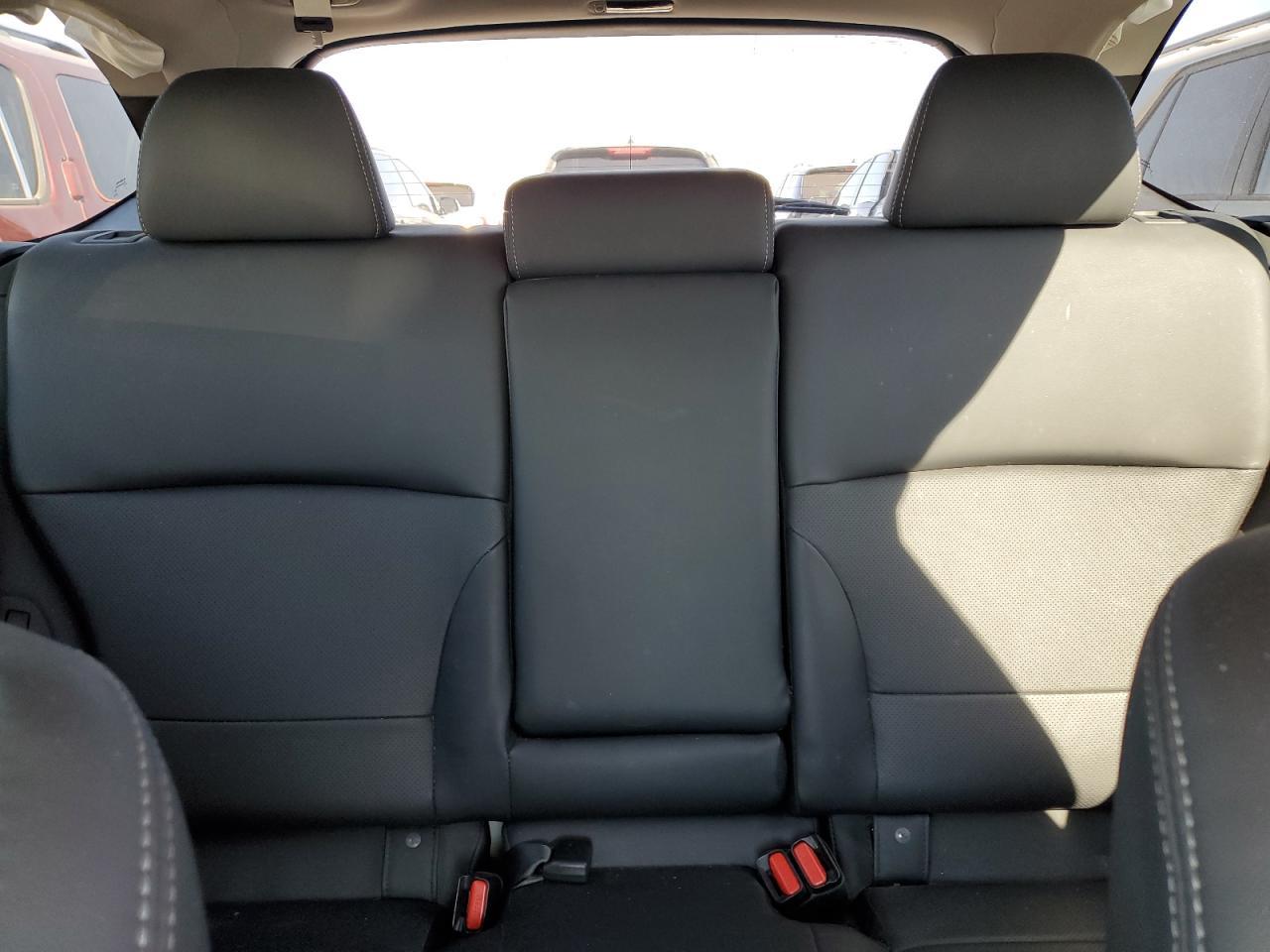 2019 SUBARU Outback