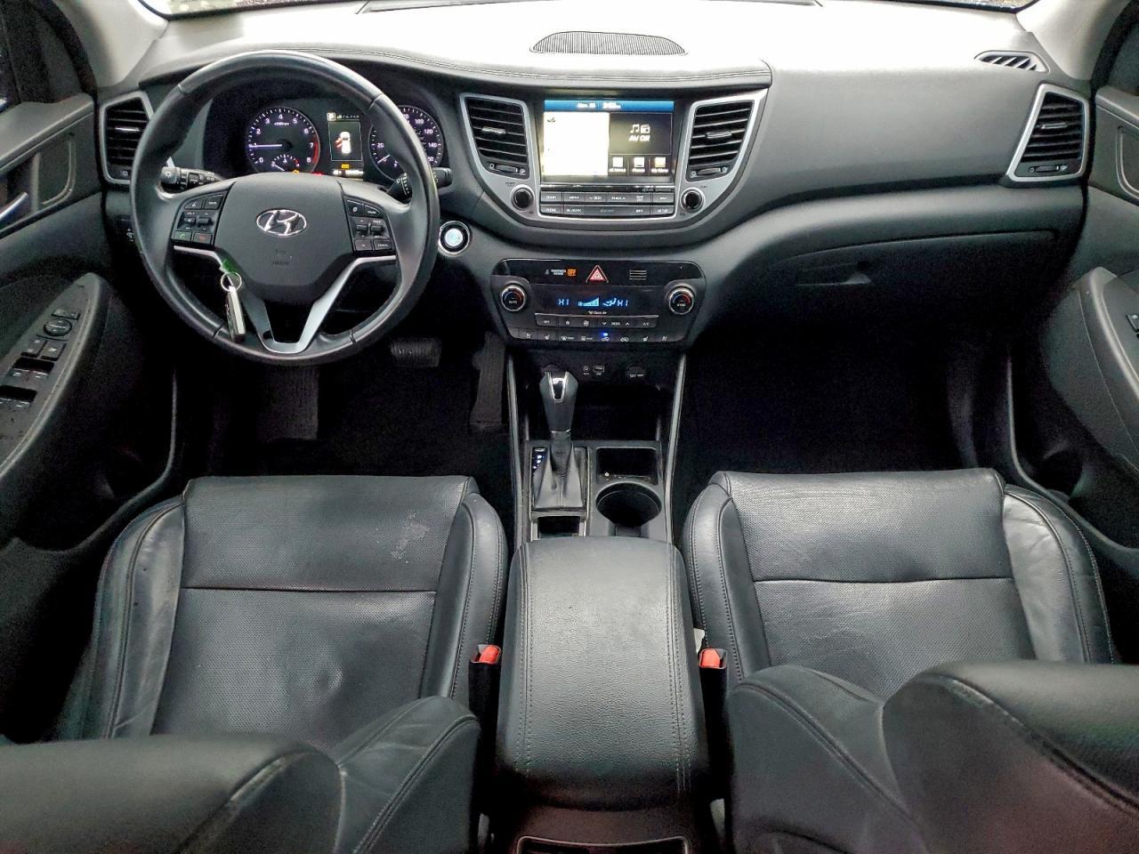 2016 HYUNDAI TUCSON