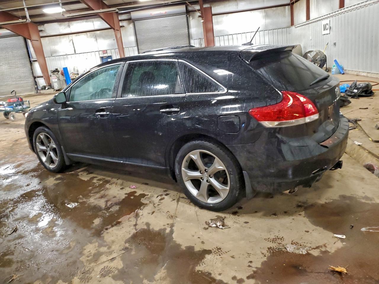 2011 TOYOTA VENZA