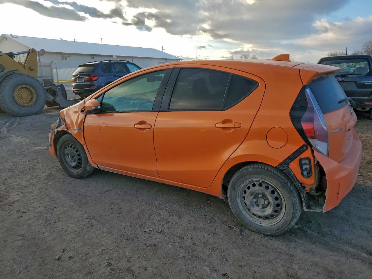 2016 TOYOTA Prius c