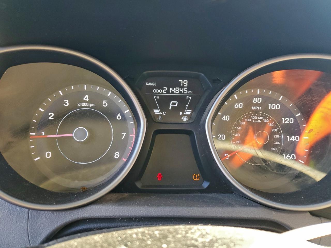 2011 HYUNDAI ELANTRA