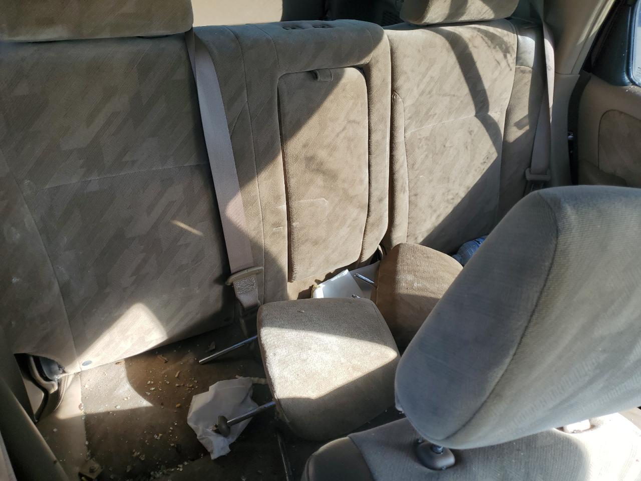 2004 HONDA CR-V