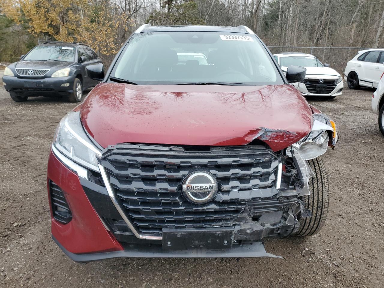 2021 NISSAN KICKS