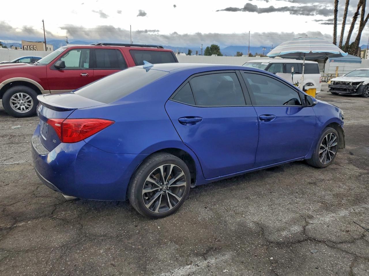 2018 TOYOTA COROLLA