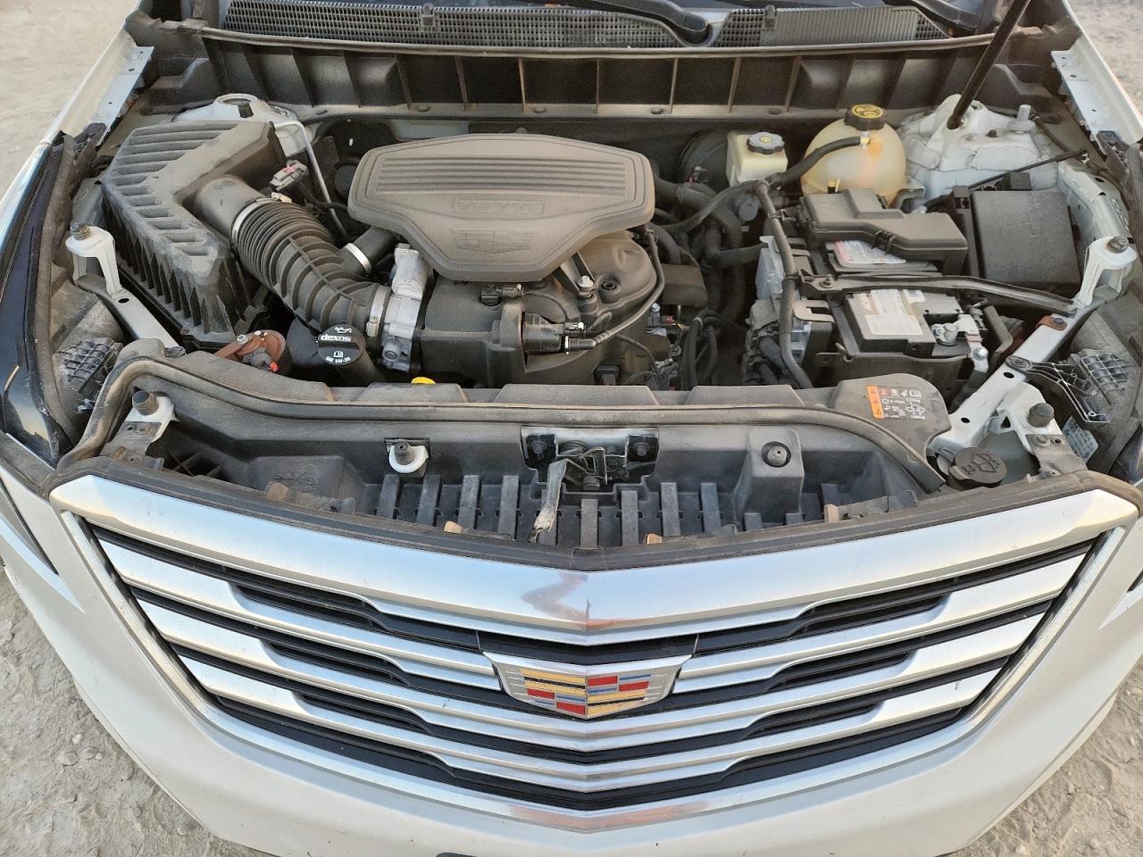 2017 CADILLAC XT5