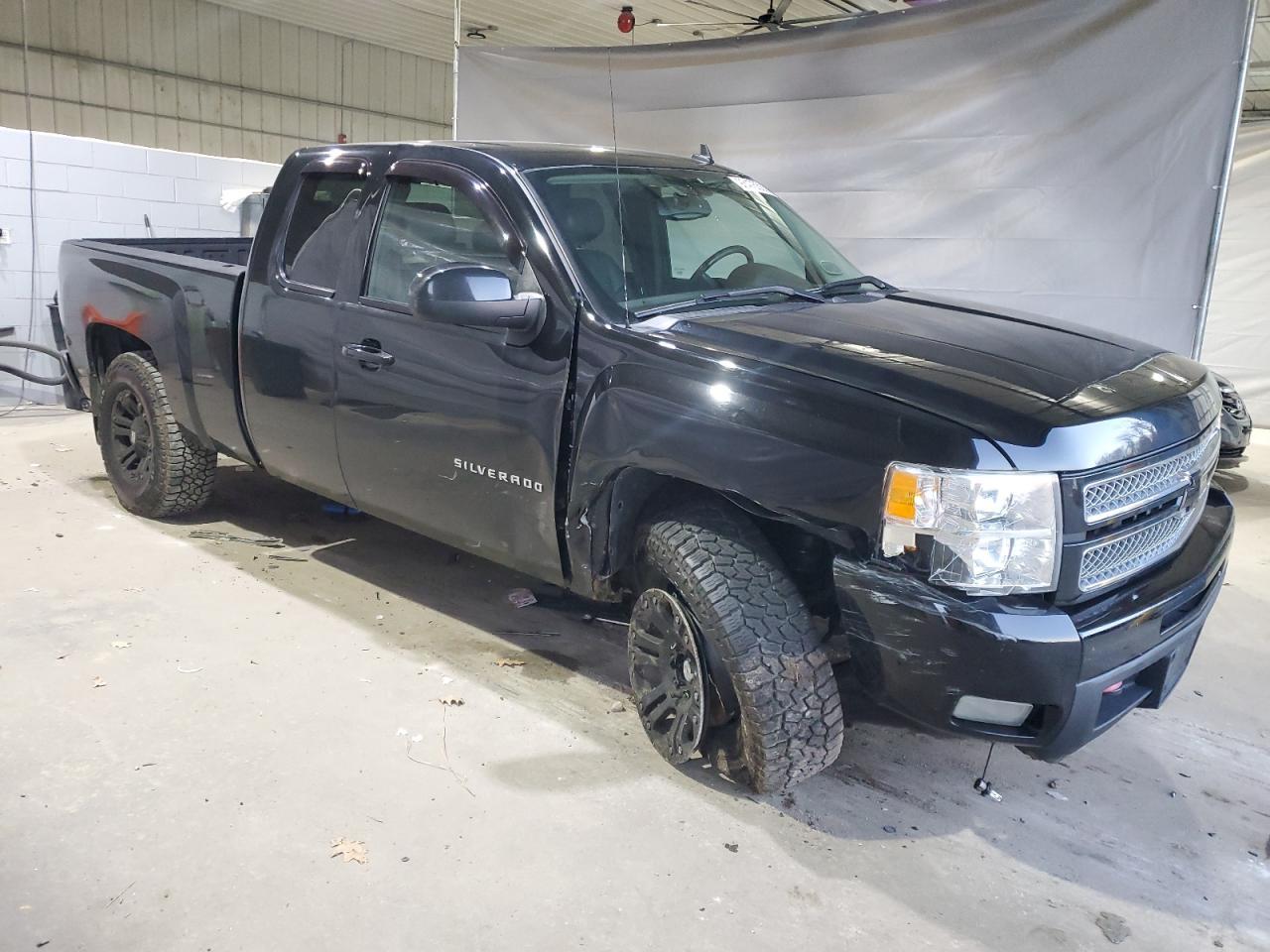 2013 CHEVROLET Silverado