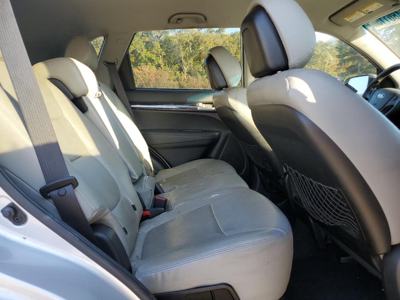 2015 KIA SORENTO