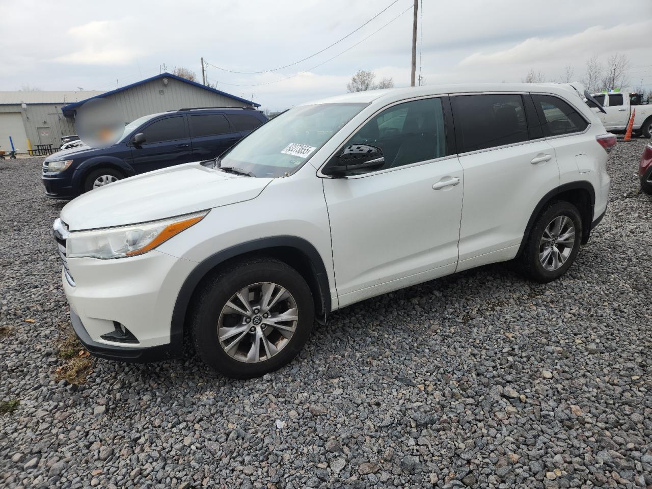 2016 TOYOTA HIGHLANDER