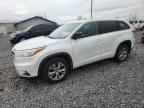 2016 TOYOTA HIGHLANDER