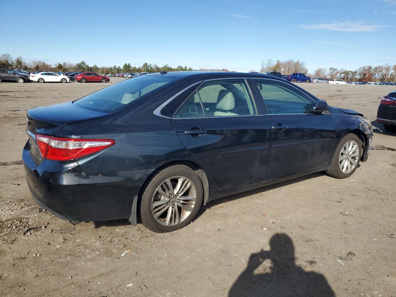 2017 TOYOTA CAMRY