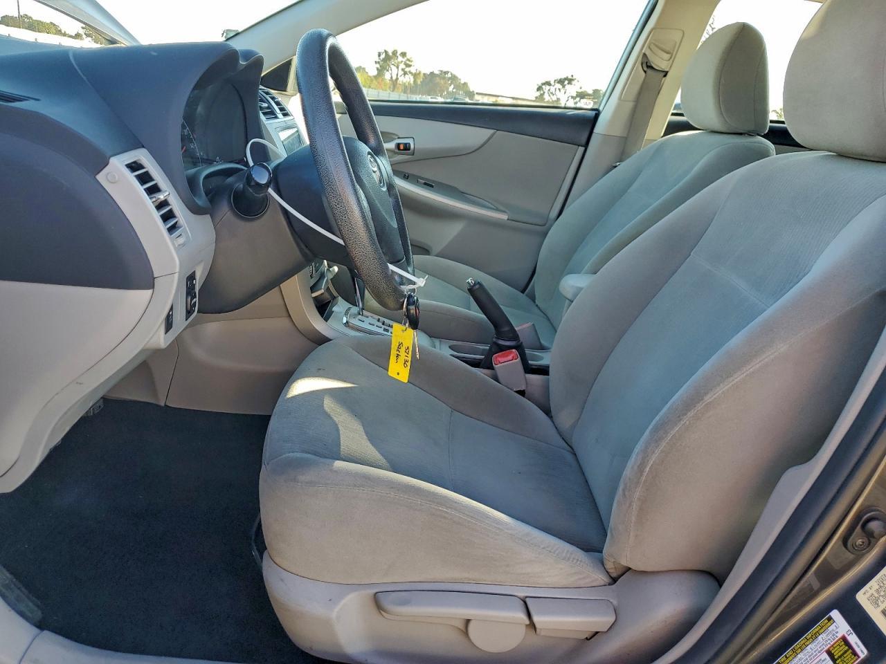 2012 TOYOTA COROLLA