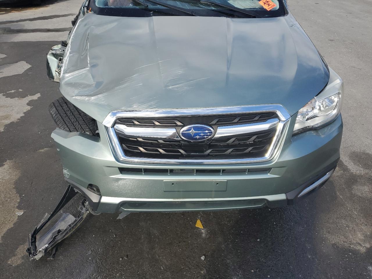 2017 SUBARU FORESTER